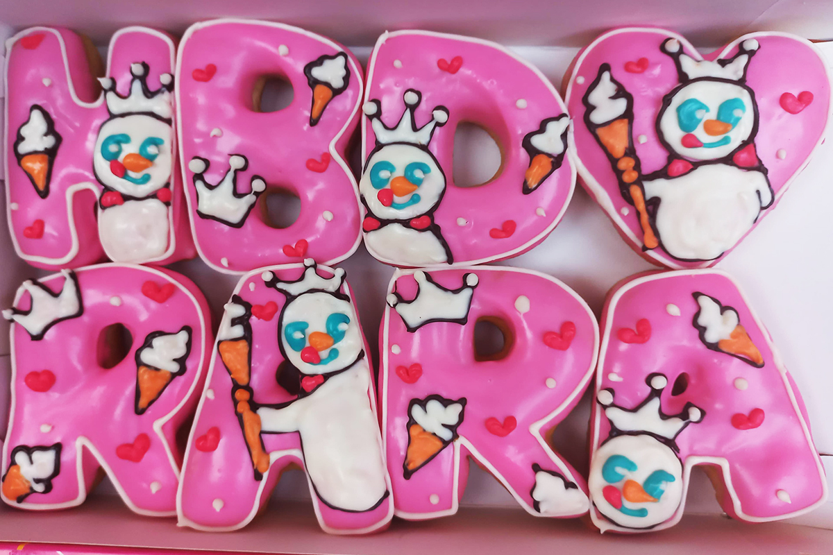 Donat Huruf HBD rara Donat Huruf HBD rara - Donat Lukis